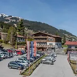 20 M From The Kitzski Lift * Йохберг