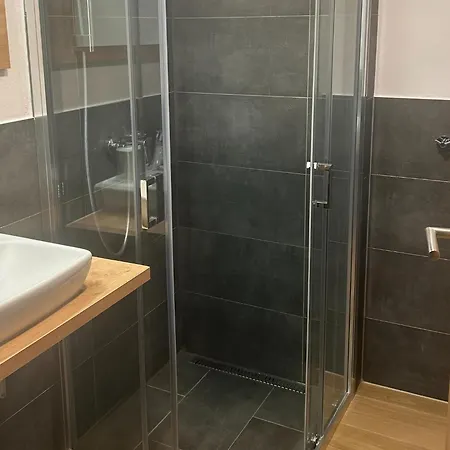 20 M From The Kitzski Lift